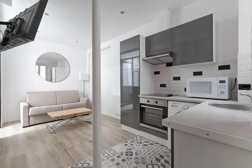 Daumesnil Gare De Lyon Ii Cosy 1br 파리